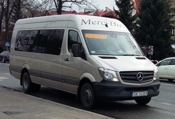 Merc-Bus z&nbsp;zawieszonymi wieczornymi kursami
