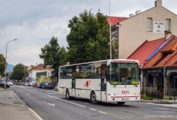 Ograniczenia kursów na liniach do Bielska-Białej oraz Krzeszowa