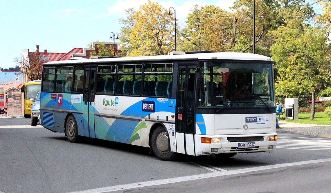Odpowiedzi firm przewozowych na&nbsp;uwagi pasażerów dot. wykonywanych kursów